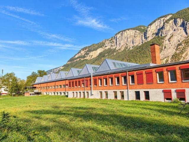 Mehr Platz gefällig Grosszügige Lagerfläche in Domat/Ems zu vermieten