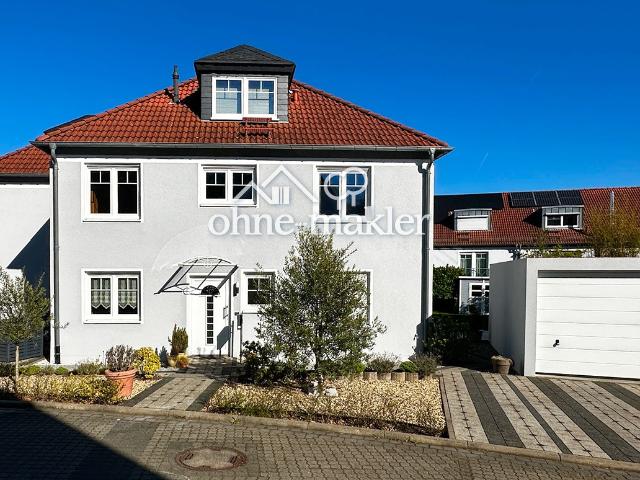 Mehr Raum. Mehr Wohngefühl. Stadtvilla mit außergewöhnlicher Großzügigkeit in Bad Vilbel Dortelweil
