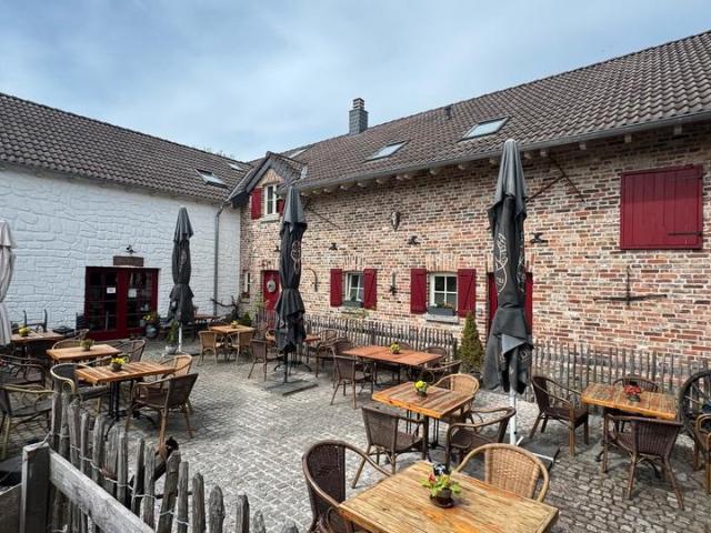 Mehrgenerationenhaus 10 Minuten von Aachen entfernt