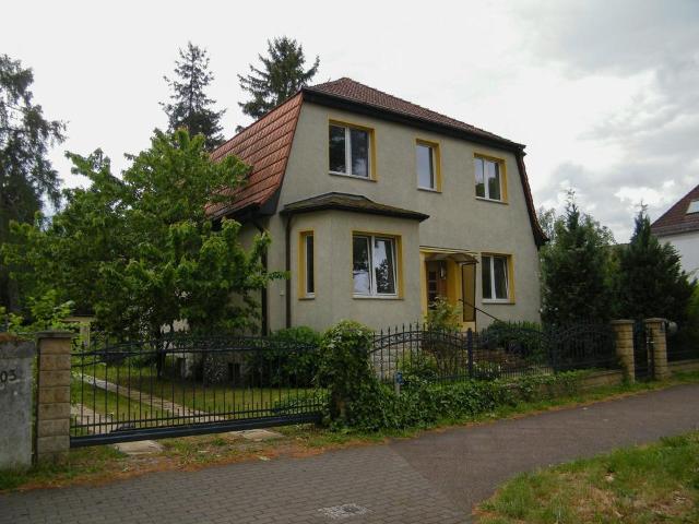 Mehrgenerationenhaus in Neuenhagen bei Berlin VB und Privat