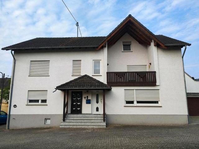 Mehrgenerationenhaus in Reich inklusive Bauplatz, 2 Familien Haus