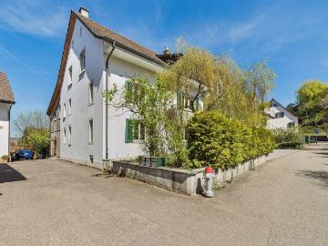 Mehrgenerationenhaus mit historischem Charme in Pratteln