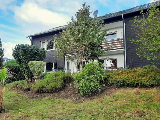 Mehrgenerationenhaus mit Topaussicht auf das Sauerland