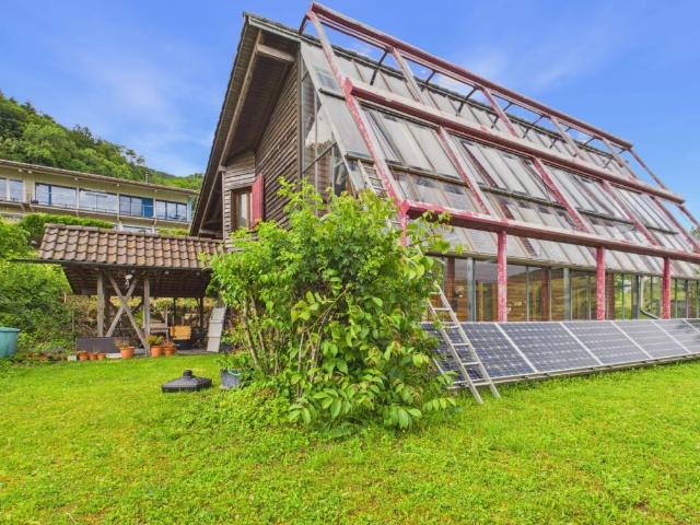 Mehrgenerationenhaus mit viel Umschwung und wunderschönem Ausblick