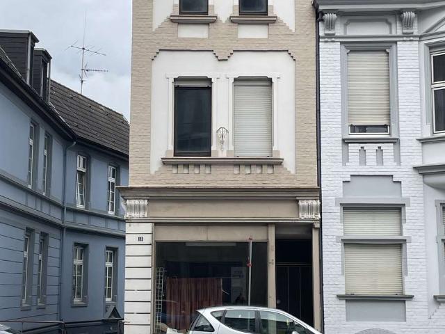 Mehrere Wohnung, im einem Mehrfamilienhaus