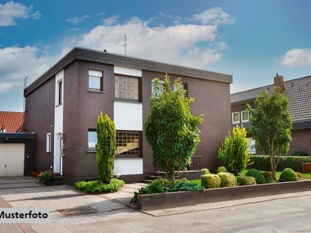 Mehrfamilienhaus mit 4 Wohnungen als Investitionsanlage