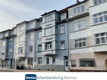 Mehrfamilienhaus mit 4 Wohneinheiten und Garten