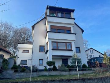Mehrfamilienhaus mit 5 Einheiten Kernsanierung 2009