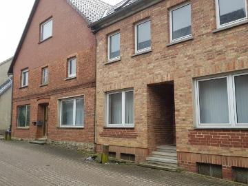 Mehrfamilienhaus mit 5 Wohnungen in Messenkamp OT Altenhagen II