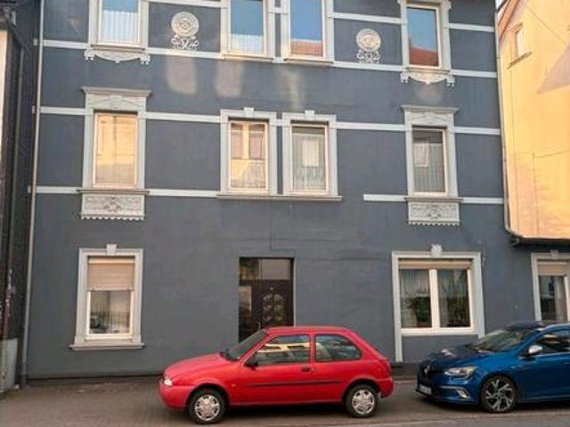 Mehrfamilienhaus mit 7 Wohnungen