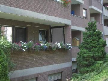 Mehrfamilienhaus mit 17 Einheiten und 3 Garagen in der Neusser City !