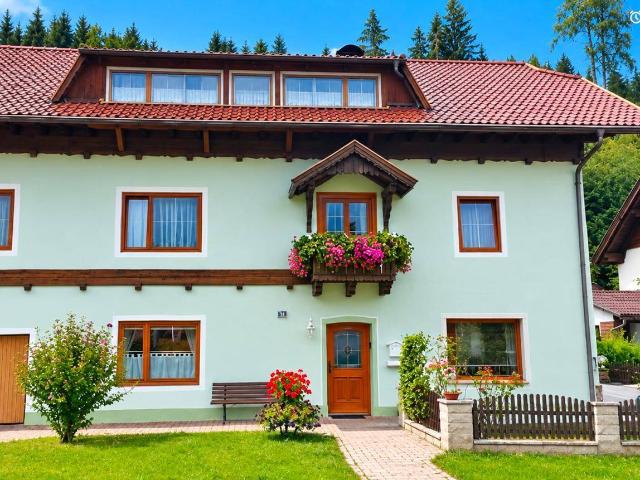 Mehrfamilienhaus mit 280 m² in bester zentraler, sonniger und ruhiger Lage in Weißbriach Weißbriach