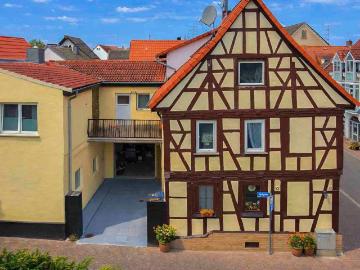 Mehrfamilienhaus mit 3 WE + 1 GE, Ausbaupotenzial in gefragter Lage Groß Zimmern