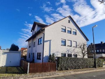 Mehrfamilienhaus mit 3 Wohnungen in guter und ruhiger Lage von 90547 Stein Deutenbach