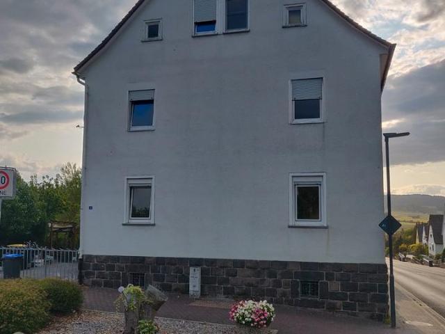 Mehrfamilienhaus mit 3 Wohneinheiten in Homberg Ohm zu verkaufen