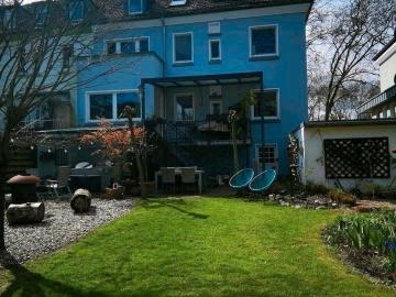 Mehrfamilienhaus mit Blick auf den Lutherpark, Provisionsfrei