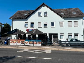 Mehrfamilienhaus mit Gewerbe von Privat Zuverkaufen