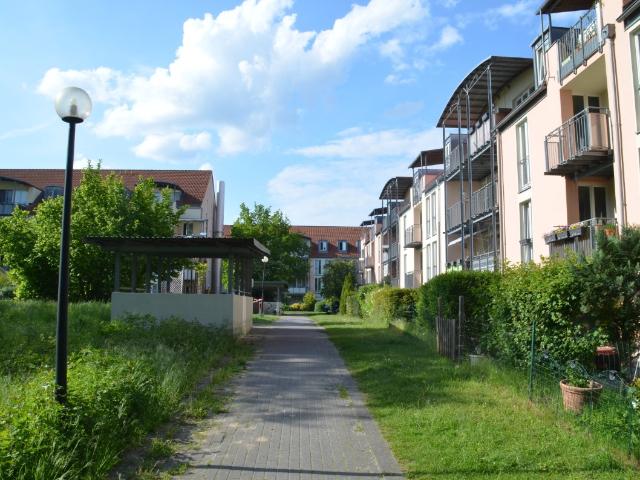 Mehrfamilienhaus mit Grundbuch je Wohnung in Velten zu verkaufen