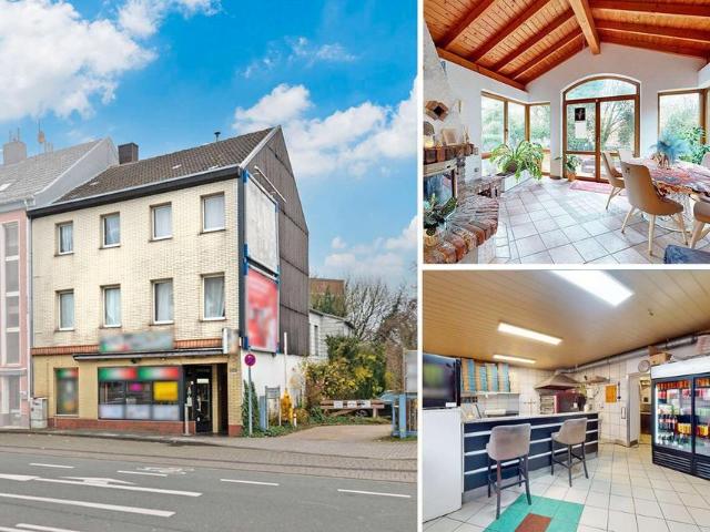 Mehrfamilienhaus mit Pizzeria, 3 Wohnungen & großem Grundstück