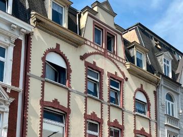 Mehrfamilienhaus Nähe Helios Klinikum, voll vermietet