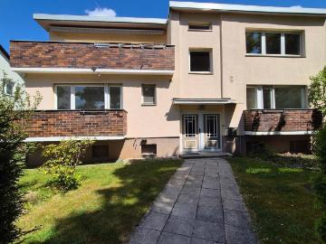 Mehrfamilienhaus Berlin Lankwitz mit 4 WE frei