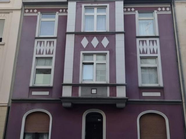 Mehrfamilienhaus Duisburg Mitte ehem. 8 Familienhaus 385m²