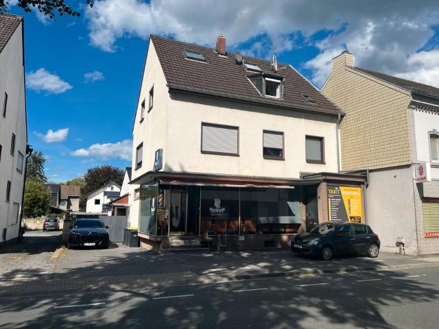 Mehrfamilienhaus + Einfamilienhaus