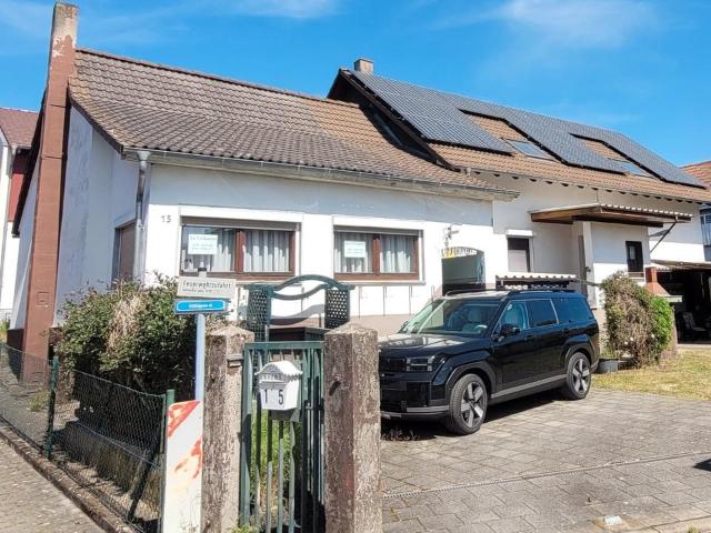 Mehrfamilienhaus Ideal für Handwerker, kreative Köpfe und Invest