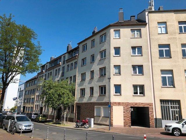 Mehrfamilienhaus in Aachen EUR 200.000 Mieteinnahmen von Privat