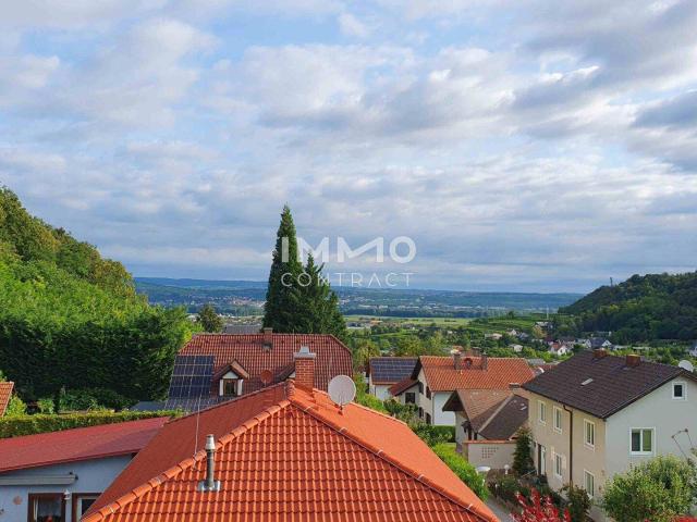 MEHRFAMILIENHAUS IN FURTH BEI GÖTTWEIG!