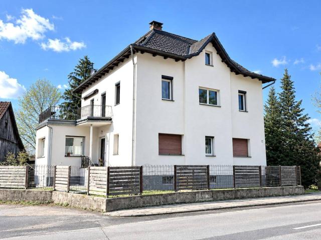 Mehrfamilienhaus in guter Lage zu verkaufen