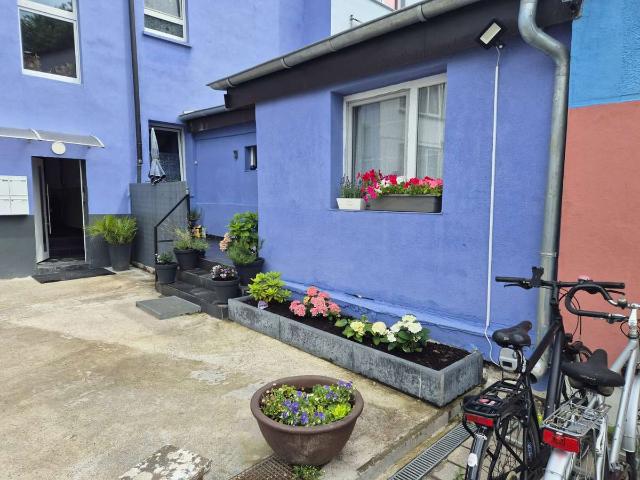Mehrfamilienhaus in Gladbecker Str. Essen‑Altenessen Von Privat