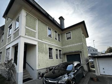 Mehrparteienhaus in zentraler Stadtlage
