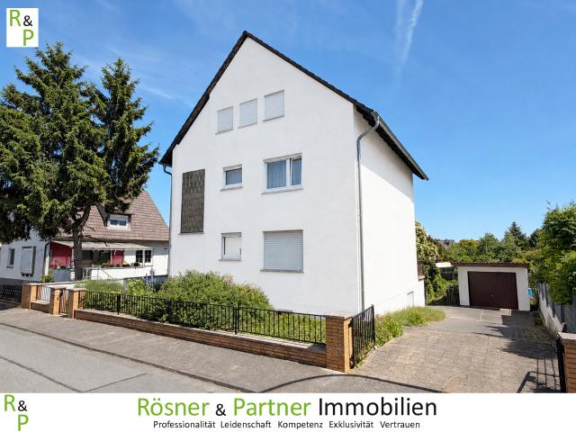 Mehrfamilienhaus in ruhiger Lage – sanierungsbed. – Neubau / Erweiterung nach § 34 BauGB möglich