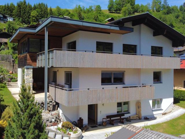 Mehrfamilienhaus in Schwarzach