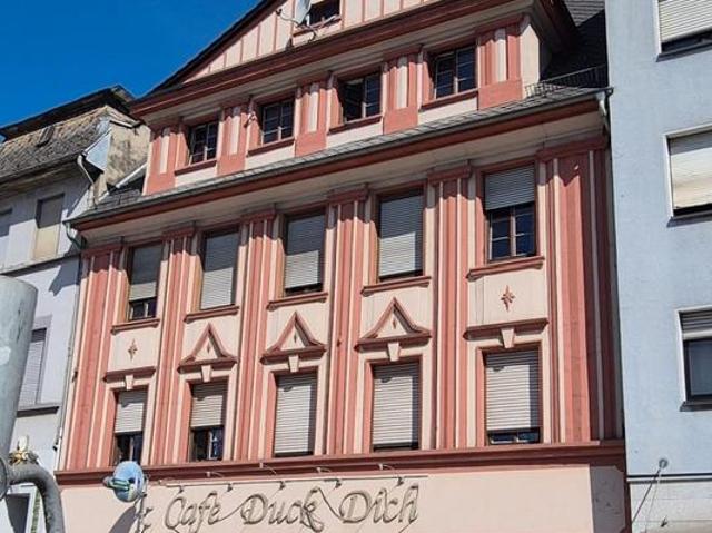 Mehrfamilienhaus in Völklingen, Renditeobjekt, Provisionsfrei!