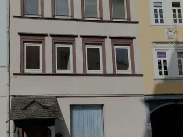 Mehrfamilienhaus in zentraler Lage provisionsfrei