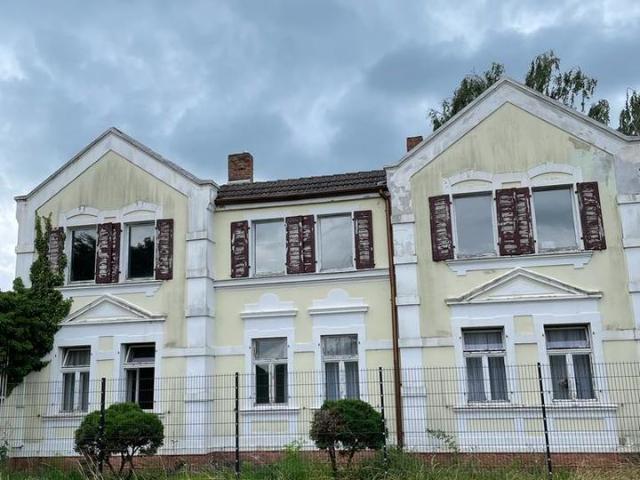 Mehrfamilienhaus und Einfamilienhaus mit attraktiven Einnahmen