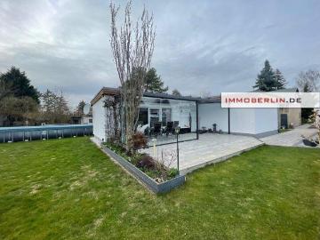 Germanenplatz, Bohnsdorf - Ausgestattete Küche