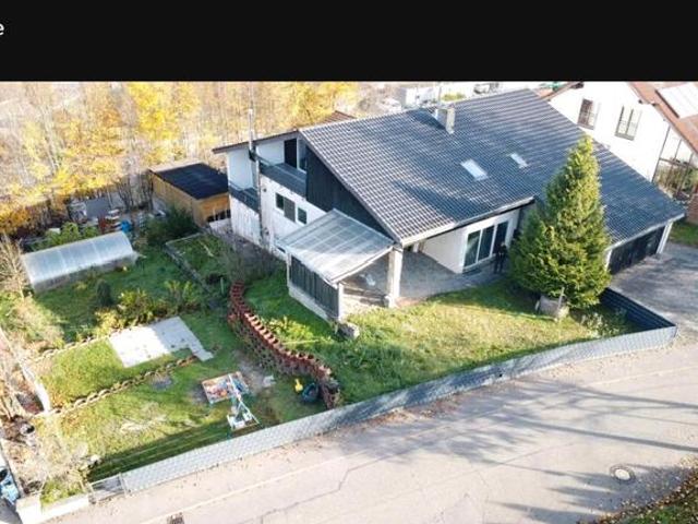 Mehrfamilienhaus