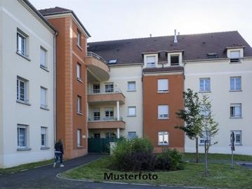 Mehrfamilienhaus