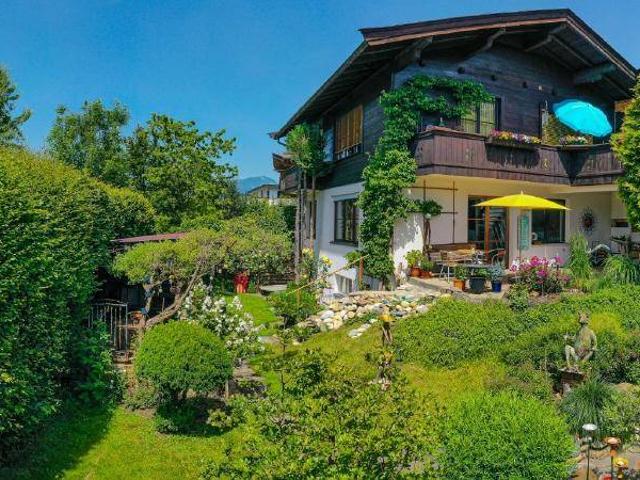 Mehrfamilienhaus 3 Wohnungen in zentraler Lage von St. Johann auf Leibrentenbasis zu verkaufen