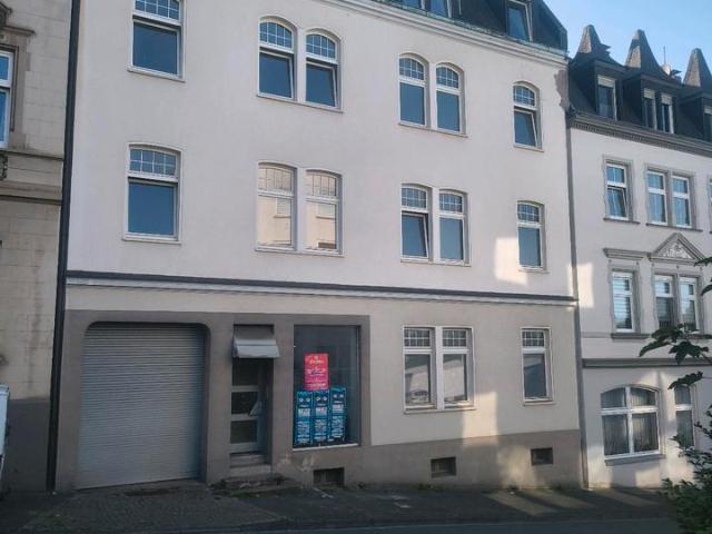 Mehrfamilienhaus