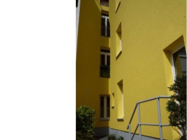 Mehrfamilienhaus