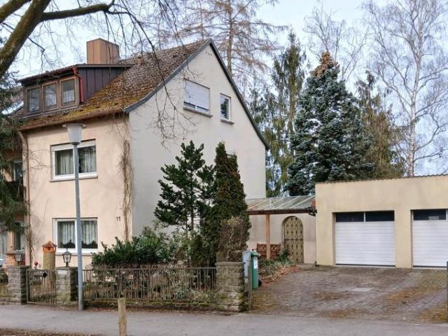 Mehrfamilienhaus