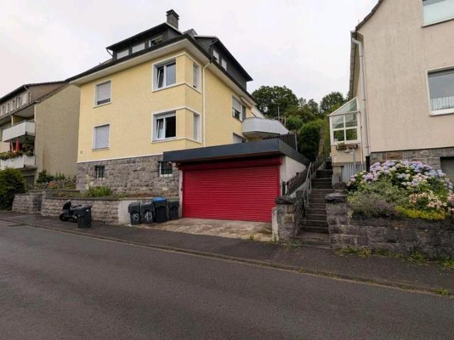Mehrfamilienhaus