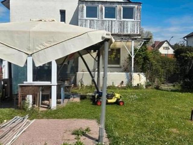 Mehrfamilienhaus