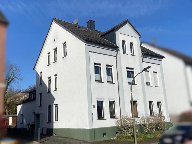 Mehrfamilienhaus, 6 Wohneinh 8 Gar. in Lütgendortmund