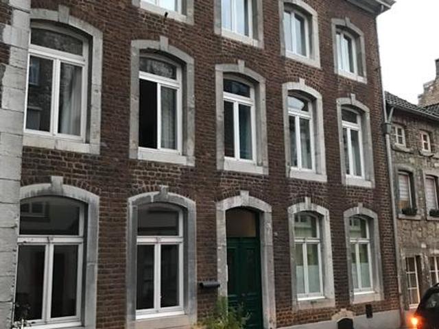 Mehrfamilienhaus