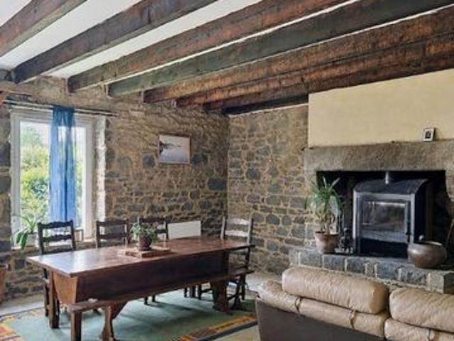 Meillac: 144 m² à vivre ou à investir !